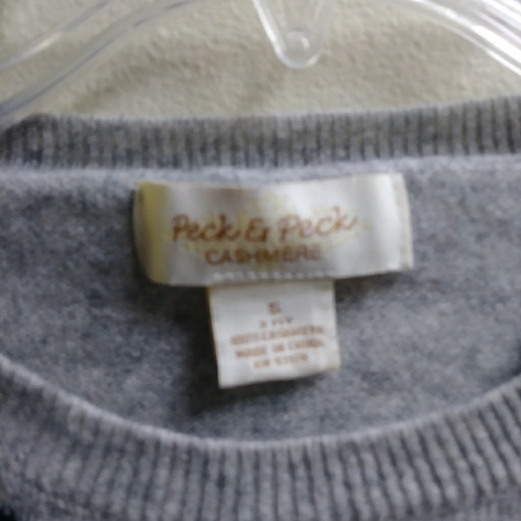 Peck & Peck Grey Poka Dot Cashmere sweater - Picture 2 of 4